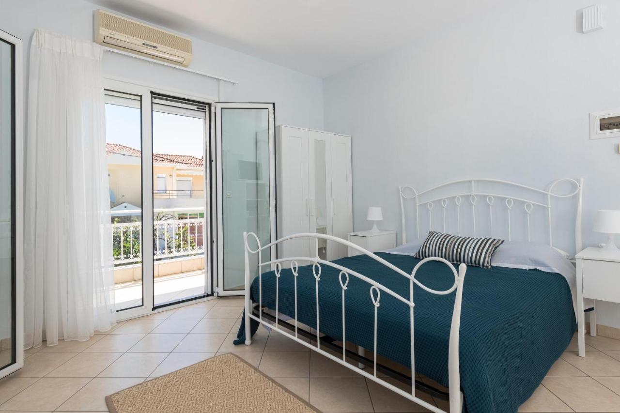 Urban Sea Side Apartments 리메나스 외부 사진