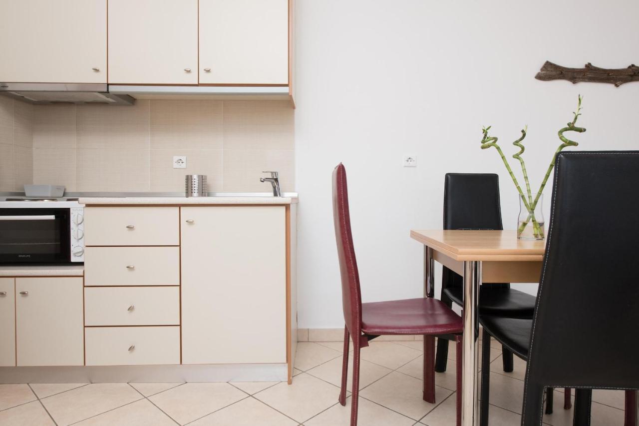 Urban Sea Side Apartments 리메나스 외부 사진